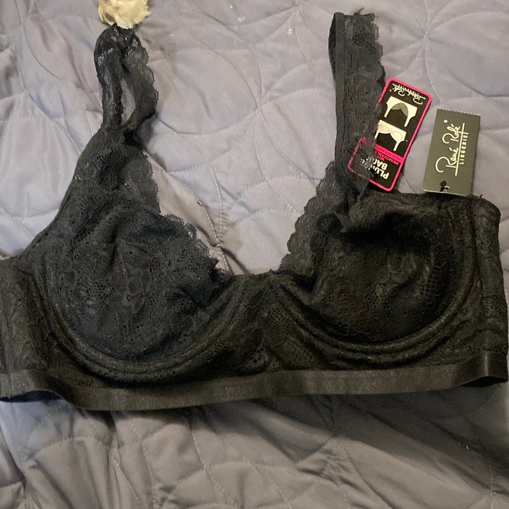 Rene Rofe black lace bra